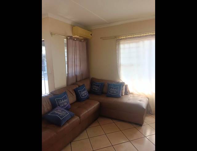 2 BEDROOM PROPERTY TO RENT IN ARBORETUM